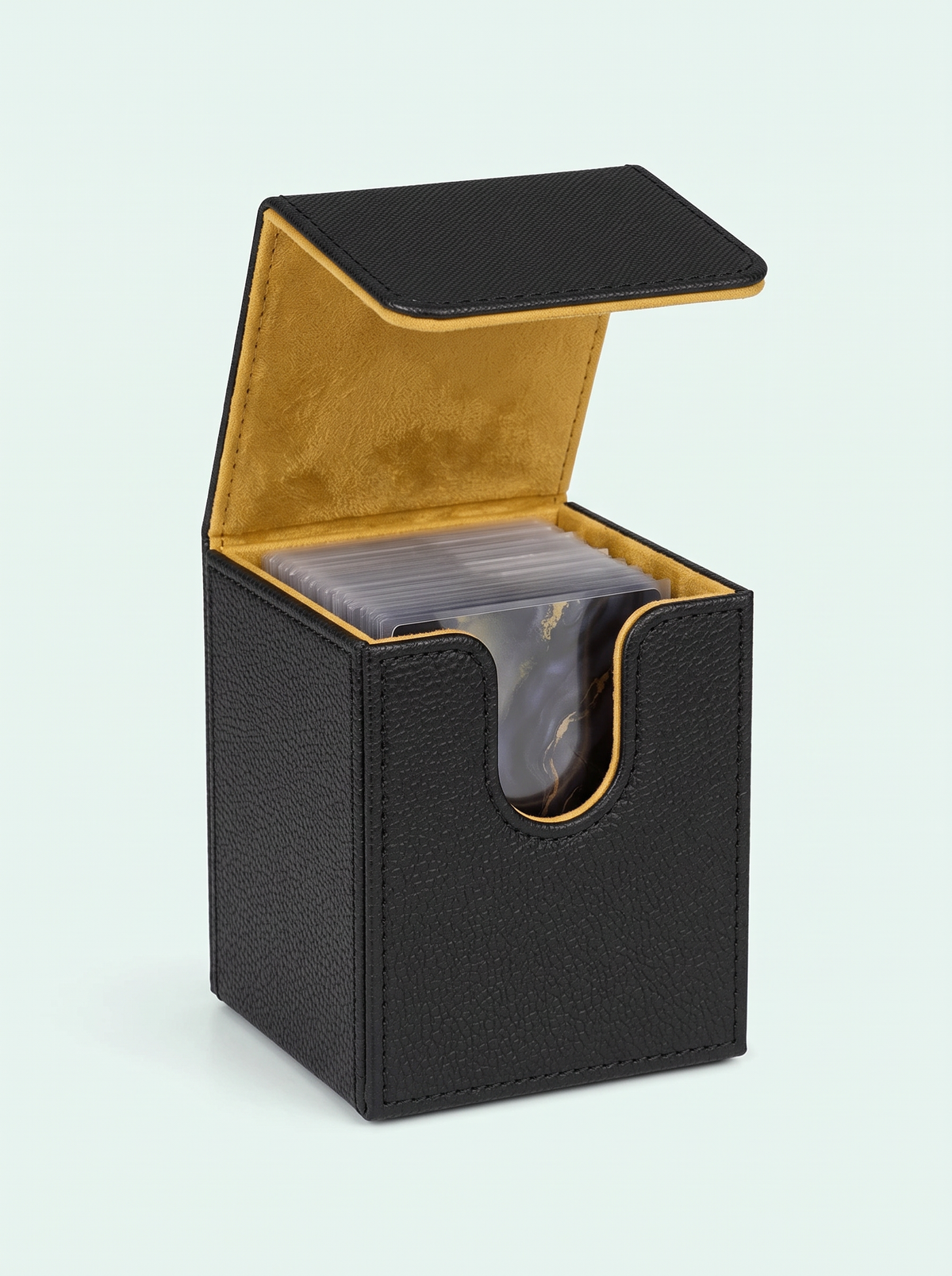 Deck box 100 cartes simple pochette noir et or