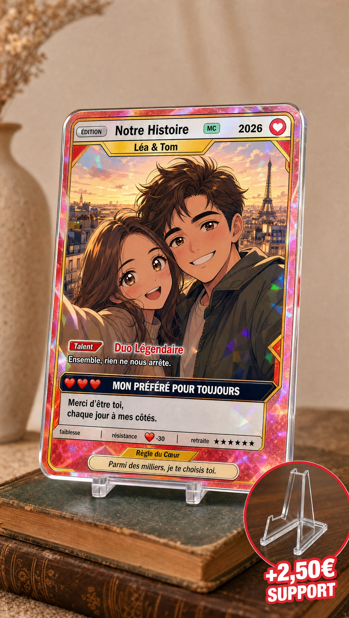 Carte personnalisée d'un couple posée sur son support transparent en option